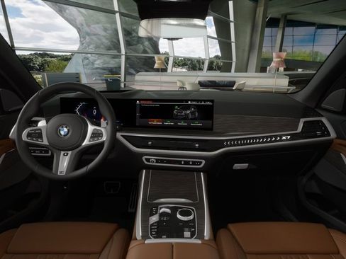 New 2026 BMW X7 xDrive40i w/ M Sport Package image 10