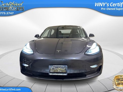 Used 2019 Tesla Model 3 Performance AWD/4WD image 2