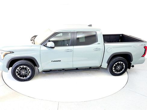 Used 2025 Toyota Tundra SR5 image 15