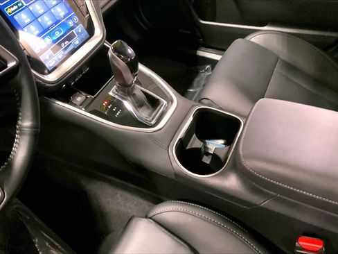 Certified 2025 Subaru Outback Limited image 17