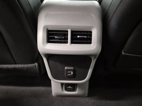 Used 2020 GMC Terrain SLT w/ Preferred Package image 14