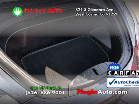 Used 2018 Tesla Model 3 Long Range image 13