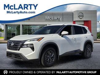 Certified 2026 Nissan Rogue SV FWD 360° Tour