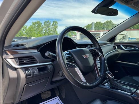 Used 2017 Cadillac XTS Luxury FWD image 14