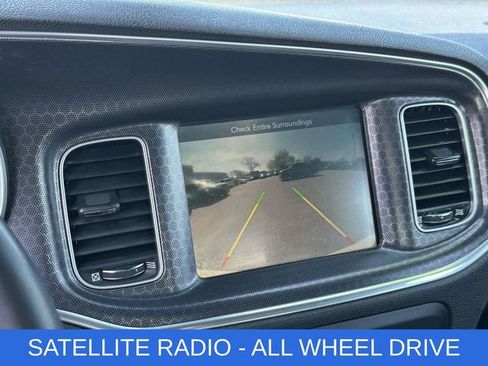 Used 2016 Dodge Charger SXT w/ AWD Plus Group image 4