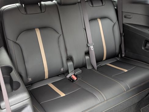 Used 2025 MAZDA CX-90 3.3 Turbo w/ Premium Plus Pkg image 22