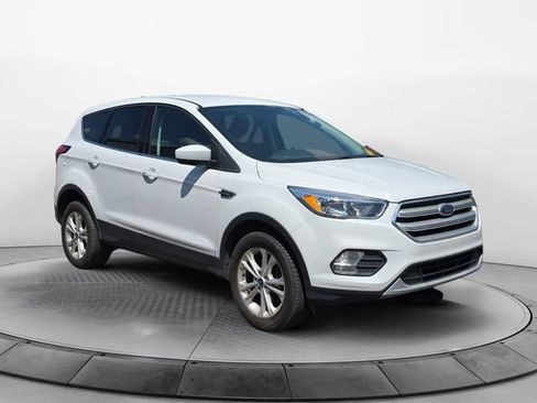 Used 2019 Ford Escape SE AWD/4WD image 7