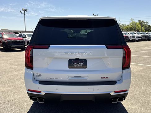 New 2026 GMC Yukon XL Denali RWD image 5