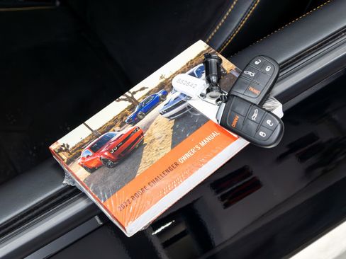 Used 2022 Dodge Challenger R/T Scat Pack RWD image 84
