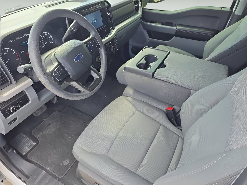 Used 2024 Ford F250 XLT AWD/4WD image 9