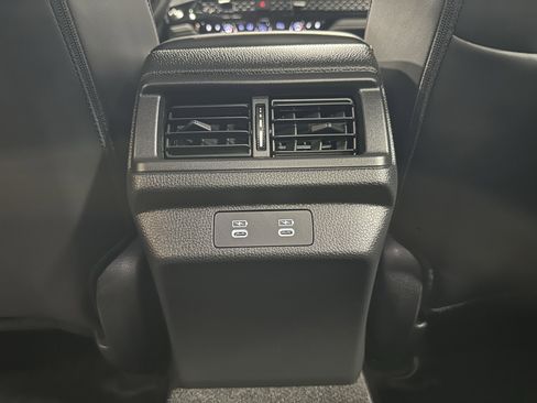 Used 2023 Honda Accord Touring image 18