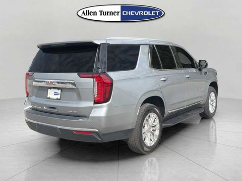 Used 2024 GMC Yukon SLT image 4