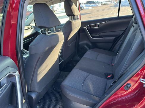Used 2020 Toyota RAV4 XLE w/ XLE Grade Weather Package image 22