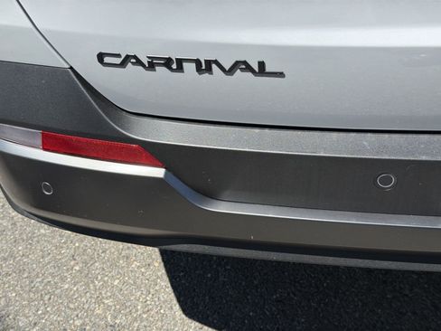 New 2026 Kia Carnival SX Prestige FWD image 19