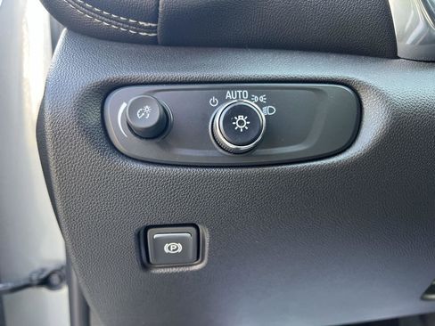 Used 2024 Chevrolet Blazer LT image 19