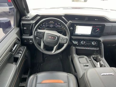 Used 2024 GMC Sierra 2500 AT4 w/ AT4 Premium Plus Package image 18