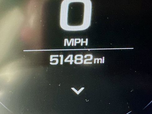 Used 2021 Chevrolet Camaro SS image 31