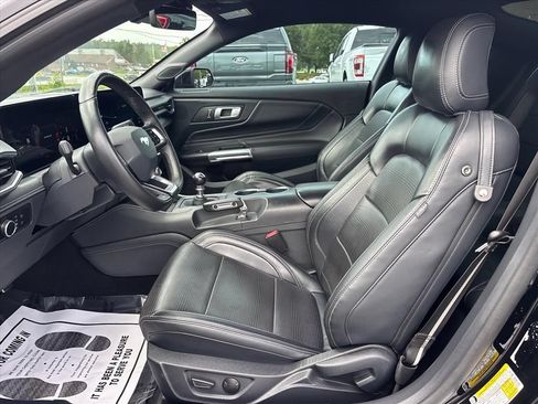 Used 2024 Ford Mustang GT Premium w/ GT Performance Package RWD image 18