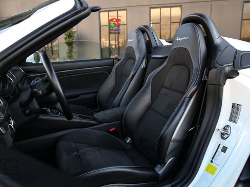 Used 2022 Porsche 718 Boxster Spyder image 31