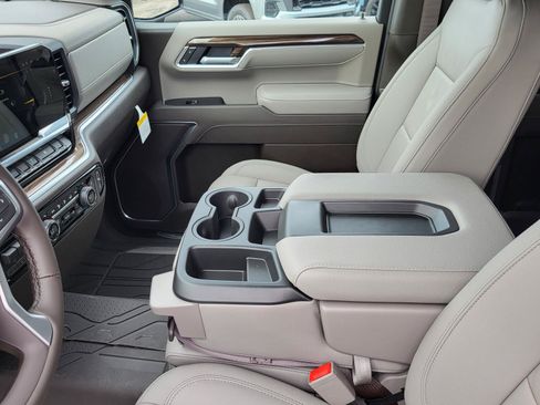 New 2026 Chevrolet Silverado 1500 LT w/ Texas Edition Plus RWD image 18
