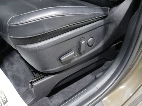 Used 2025 Kia Telluride S AWD/4WD image 10