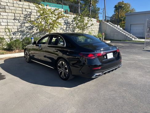 Used 2025 Mercedes-Benz E 350 4MATIC Sedan image 7