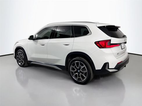 New 2026 BMW X1 xDrive28i w/ Technology Package AWD/4WD image 8
