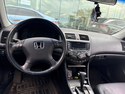 Used 2005 Honda Accord EX-L image 8