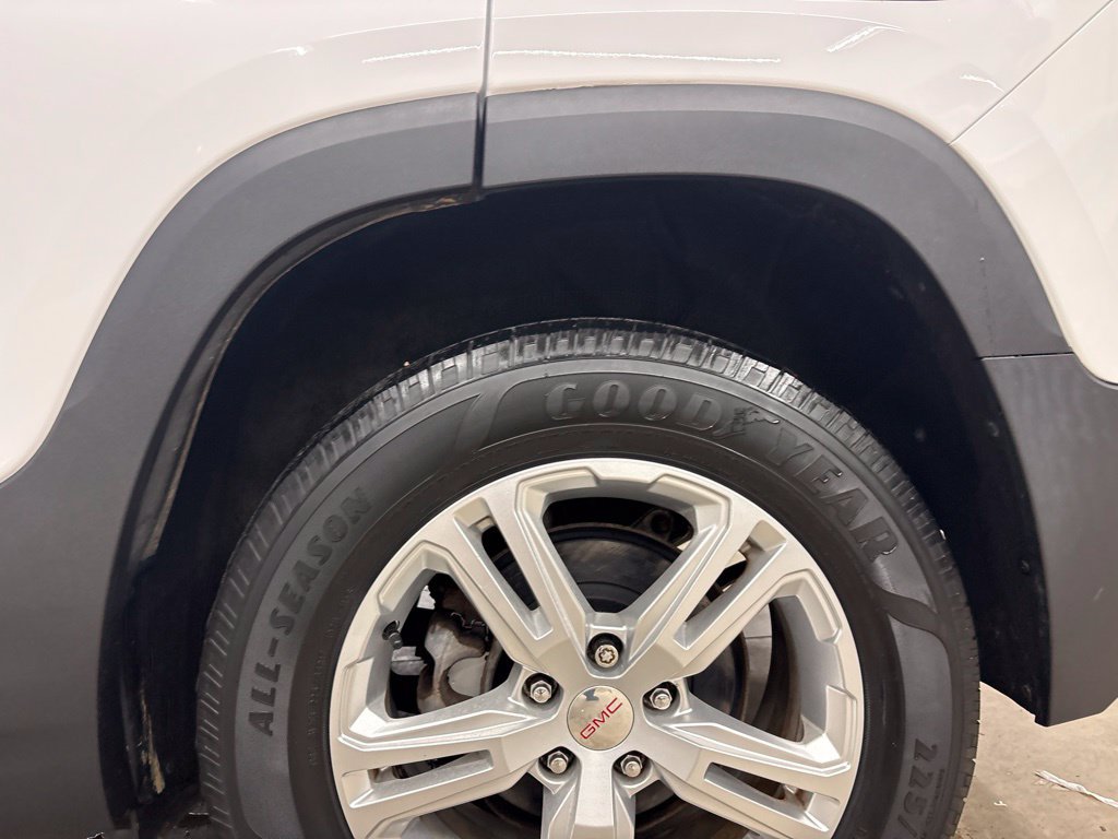 Used 2018 GMC Terrain SLE w/ Driver Convenience Package AWD/4WD image 19