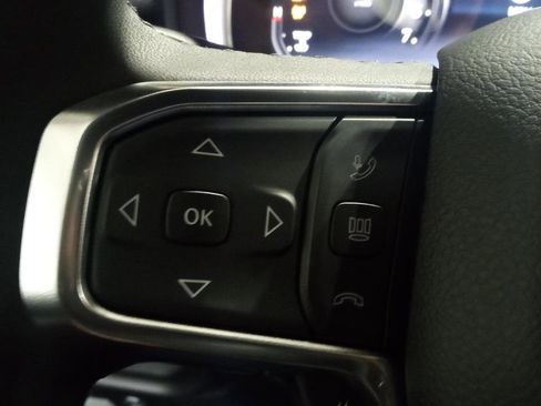 New 2026 RAM 1500 Laramie AWD/4WD image 16