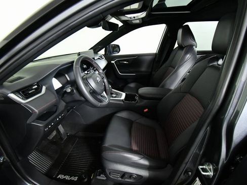 Used 2024 Toyota RAV4 XSE image 5