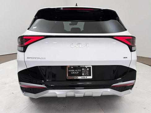 Certified 2025 Kia Sportage SX AWD/4WD image 17