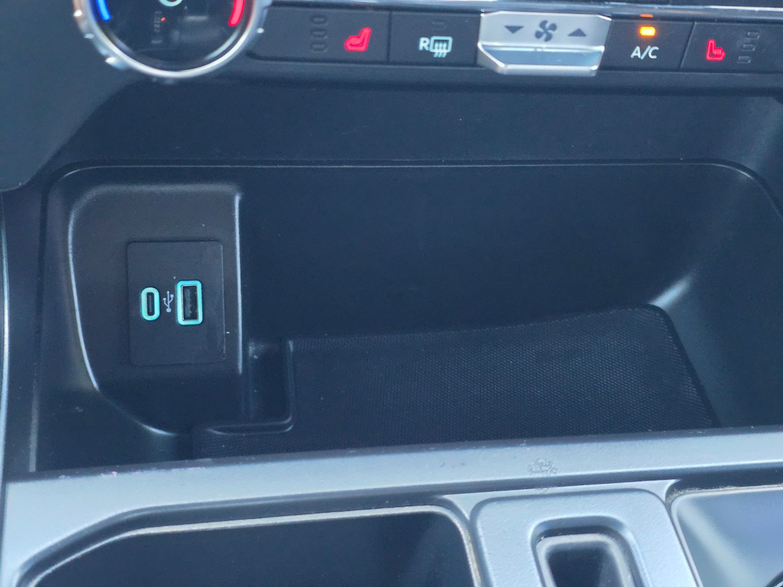Used 2022 Ford F150 XLT w/ Equipment Group 302A High AWD/4WD image 22