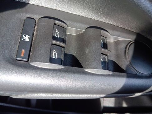 Used 2017 Ford Transit Connect XL image 19