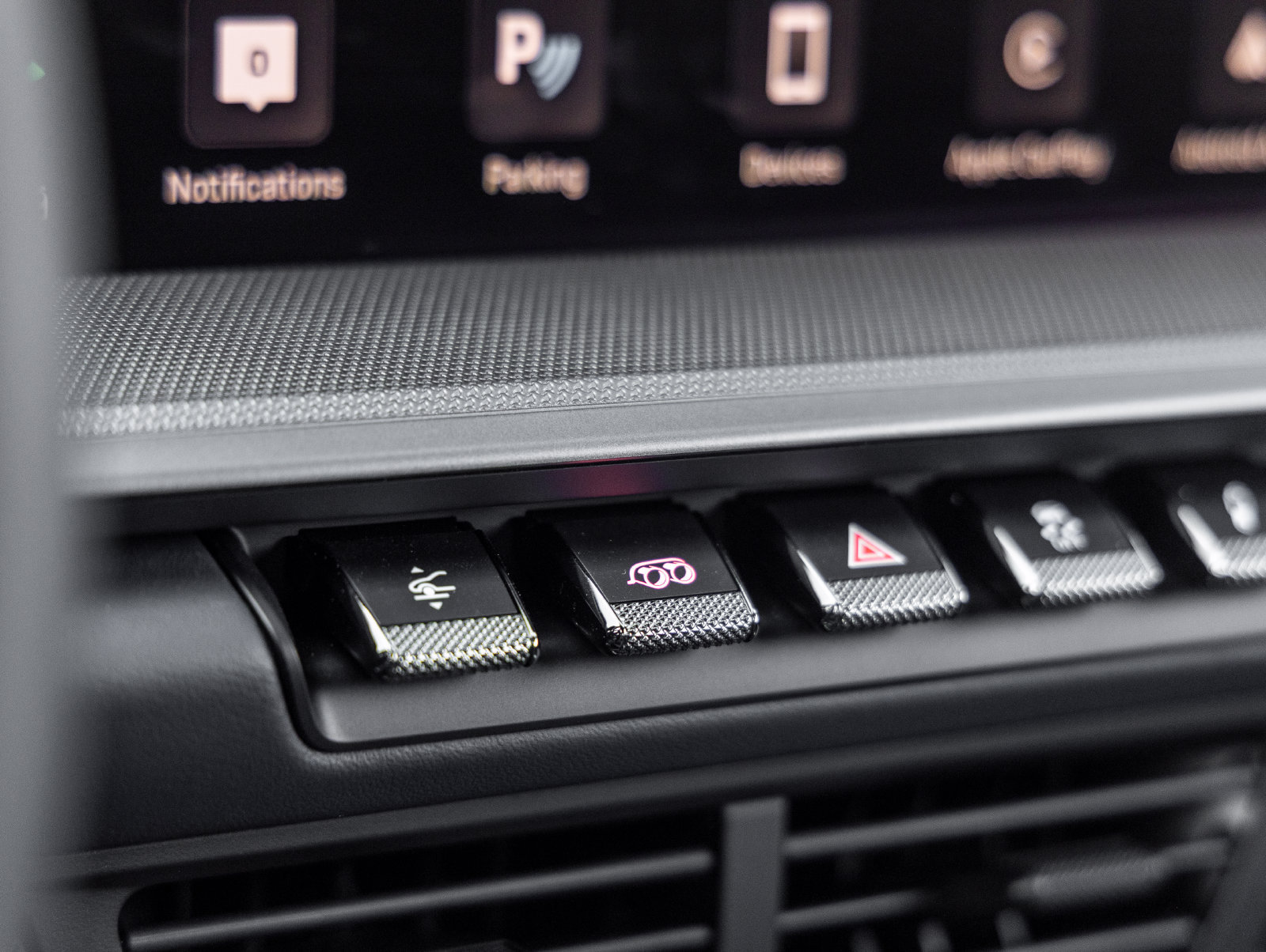 Certified 2025 Porsche 911 Carrera RWD image 34