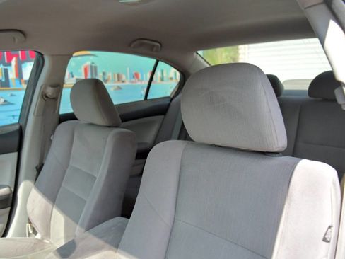 Used 2012 Honda Accord LX image 18