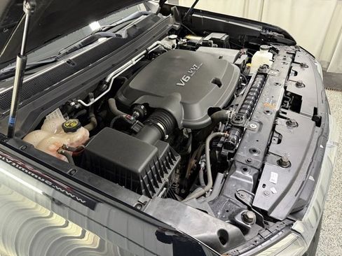 Used 2018 Chevrolet Colorado LT image 22