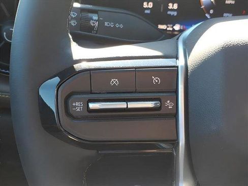 New 2026 Chevrolet Colorado ZR2 w/ Technology Package image 10