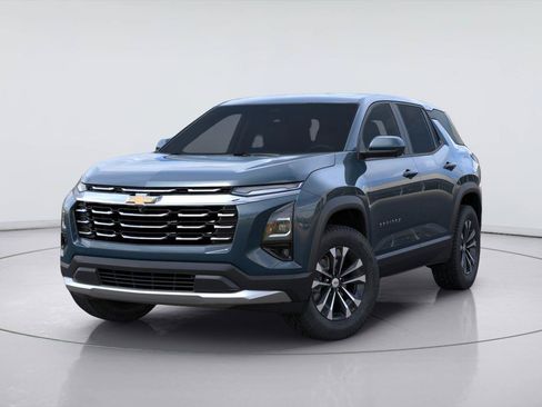 New 2027 Chevrolet Equinox LT w/ Safety and Technology Package FWD image 6