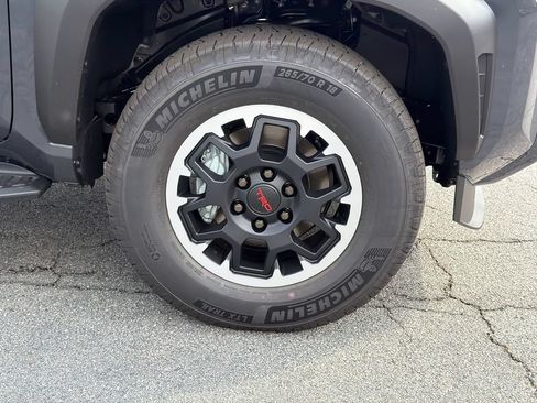 New 2026 Toyota 4Runner TRD Off-Road Premium AWD/4WD image 13