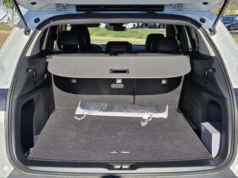 Used 2024 MAZDA CX-50 AWD 2.5 S w/ Cargo Package image 24