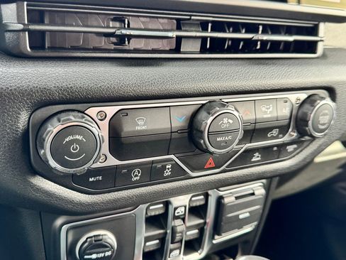 New 2026 Jeep Wrangler Unlimited Sport AWD/4WD image 19