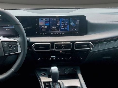 New 2026 Nissan Sentra SR w/ SR All Weather Package FWD image 6