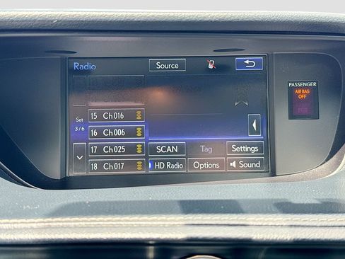 Used 2015 Lexus ES 350 w/ Luxury Package FWD image 15