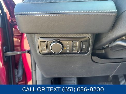 Used 2025 Ford Mustang Mach-E Premium AWD/4WD image 25