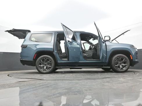 New 2026 Jeep Grand Wagoneer Limited AWD/4WD image 70