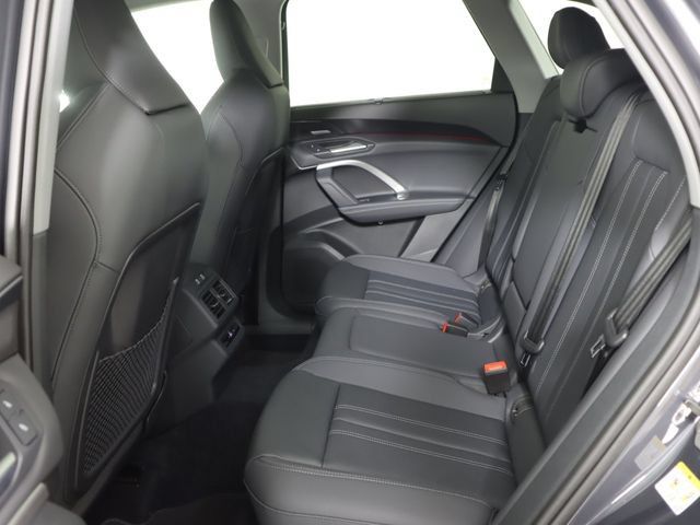 New 2026 Audi Q5 Premium Plus AWD/4WD image 15