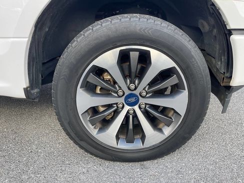 Used 2020 Ford F150 XL w/ Equipment Group 101A Mid image 9