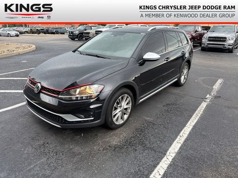 Used 2019 Volkswagen Golf Alltrack SE AWD/4WD image 1