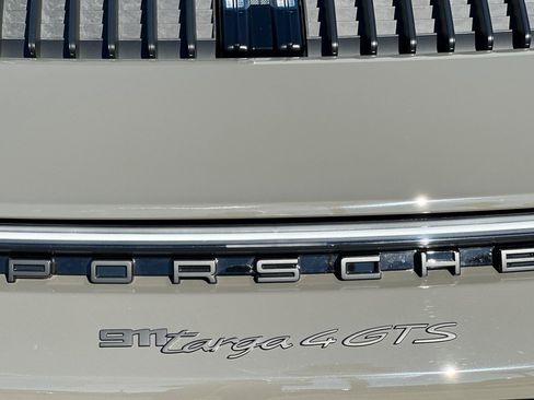 Used 2023 Porsche 911 Targa 4 GTS image 37